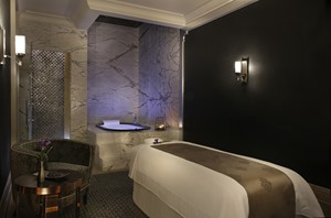 SLP1759 str3817sp 181540 Iridium Spa Male Treatment Room